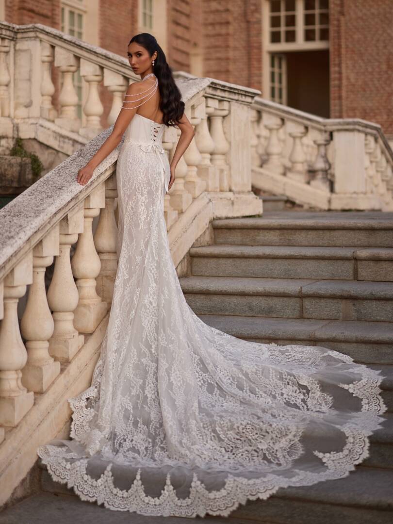 4-edith-modern-wedding-dress-mermaid-chapel-train-strapless-sweetheart-corset-bodice-bridal-gown-dominiss-couture-arcana-dominii-10113201
