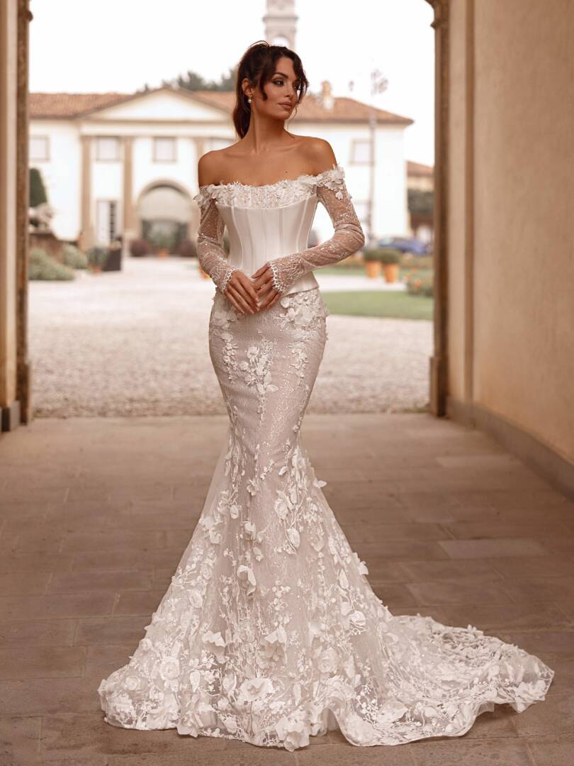 5-Eleanor-Elegant-Floral-Illusion-Long-Sleeve-Wedding-Dress-Trumpet-Chapel-Bridal-Gown-Scoop-Neck-YOUR-MAJESTY